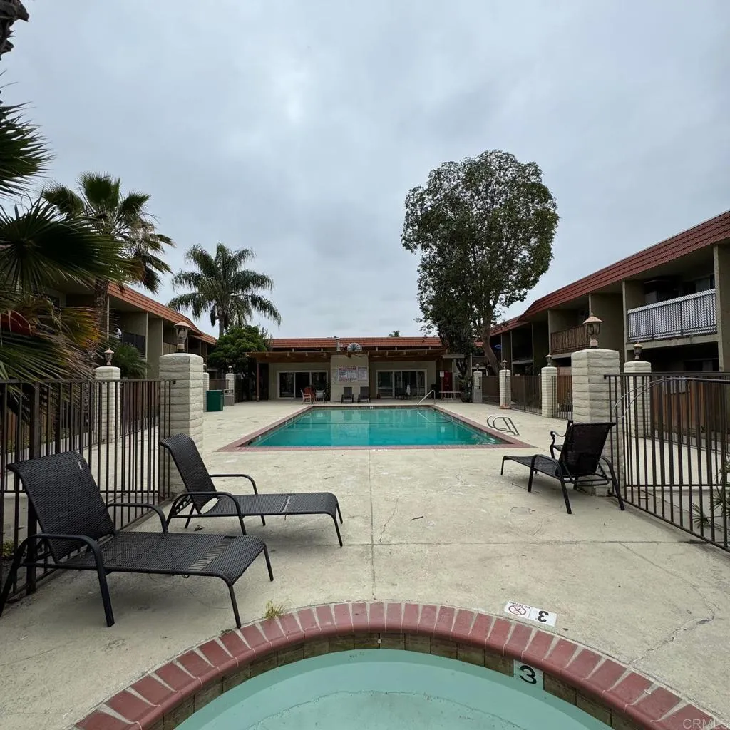 https://cdn.realtyfeed.com/cdn/127/306169945/667373e2dbdcf947191414afc85afc88.webp