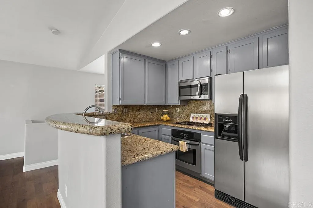 https://cdn.realtyfeed.com/cdn/127/306170728/4c4d384fea1eea10d2a8022c22218b02.webp