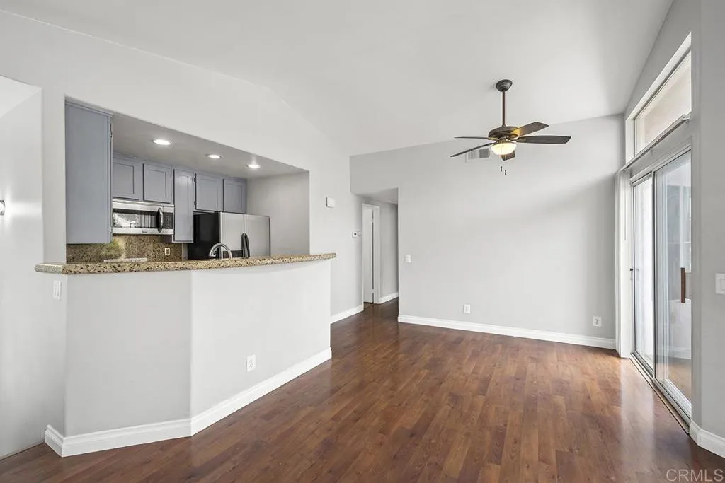 https://cdn.realtyfeed.com/cdn/127/306170728/a218c938bdf78e22a71a46bc2d8e7b77.webp