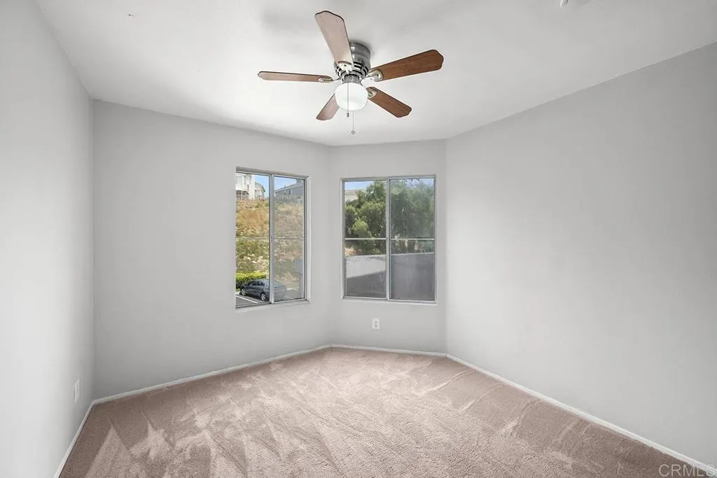 https://cdn.realtyfeed.com/cdn/127/306170728/bd8df88a98062714e2607582dc61977c.webp