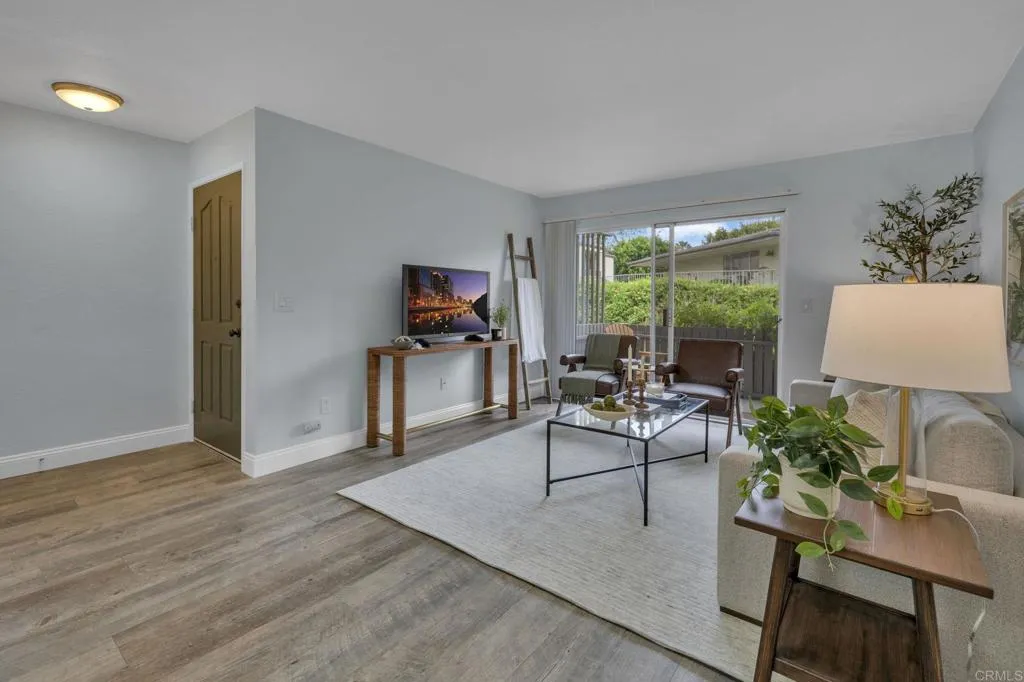 Photo #2: NDP2404206 Listing 