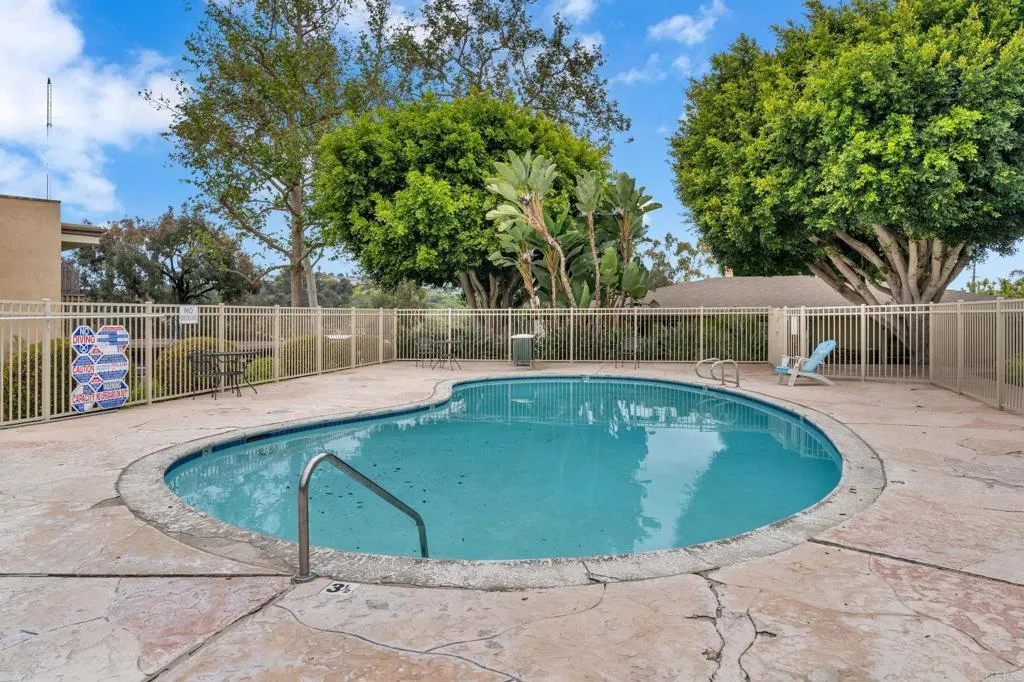 https://cdn.realtyfeed.com/cdn/127/306171950/e525c21ded69017d57001e23b5b6f965.webp