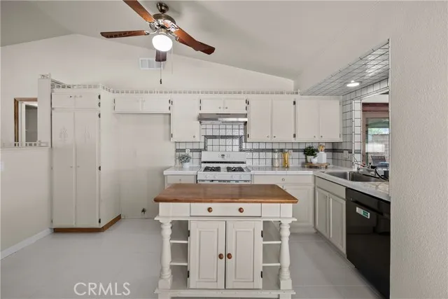 21534 Alaminos Drive, Saugus, CA, 91350