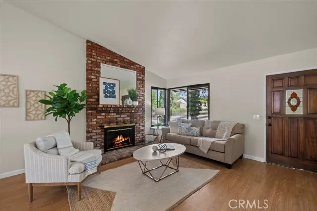 21534 Alaminos Drive, Saugus, CA, 91350
