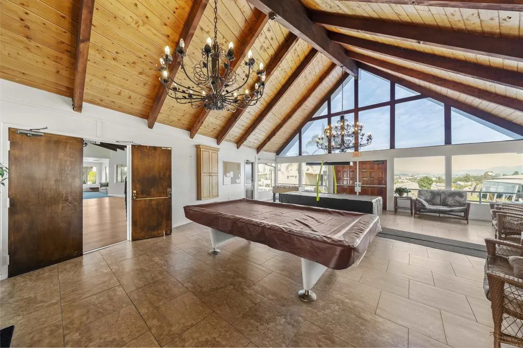 https://cdn.realtyfeed.com/cdn/127/306172210/eaf589594bb5e9a96983e237d1ae90e8.webp