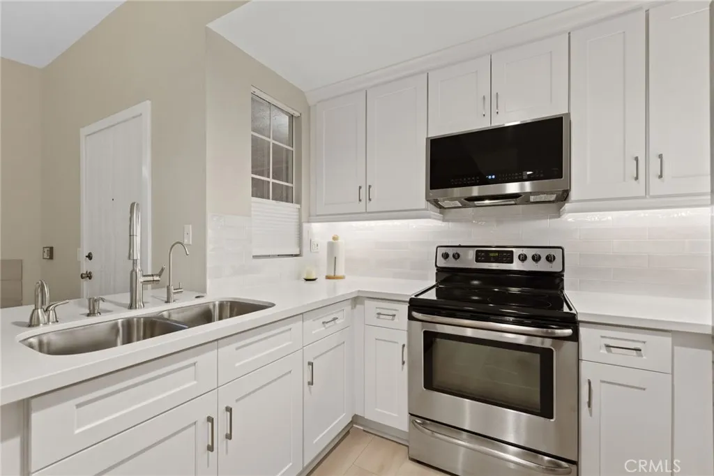 https://cdn.realtyfeed.com/cdn/127/306173167/581238adc25716f850538d5f1e4eb968.webp