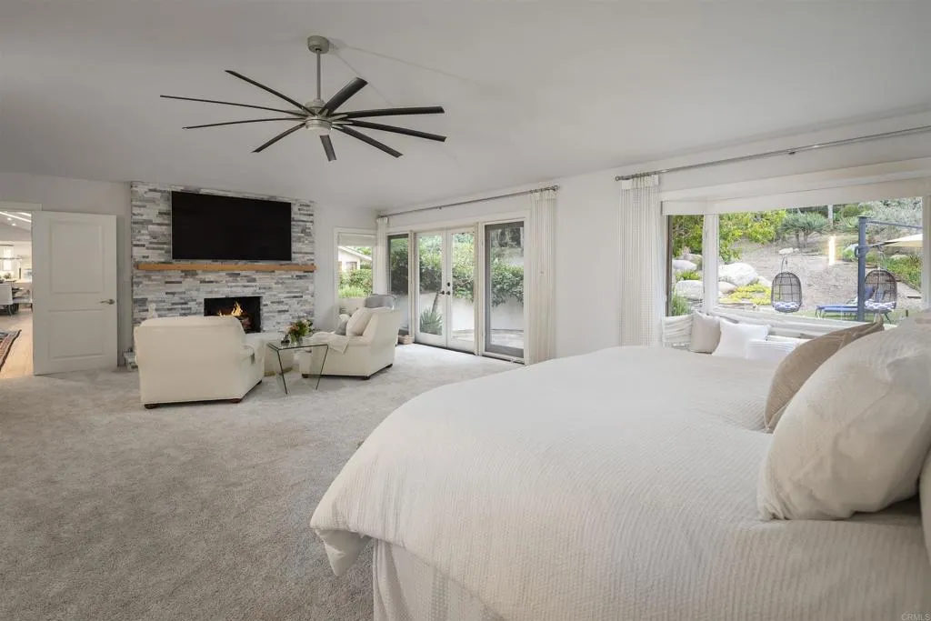 https://cdn.realtyfeed.com/cdn/127/306175095/06d813d0eefdf73532bd2b2e896c9585.webp