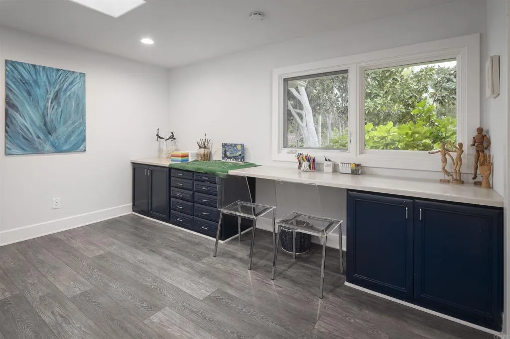 https://cdn.realtyfeed.com/cdn/127/306175095/5e1bfd03800e828b82abed2b92e119a9.webp