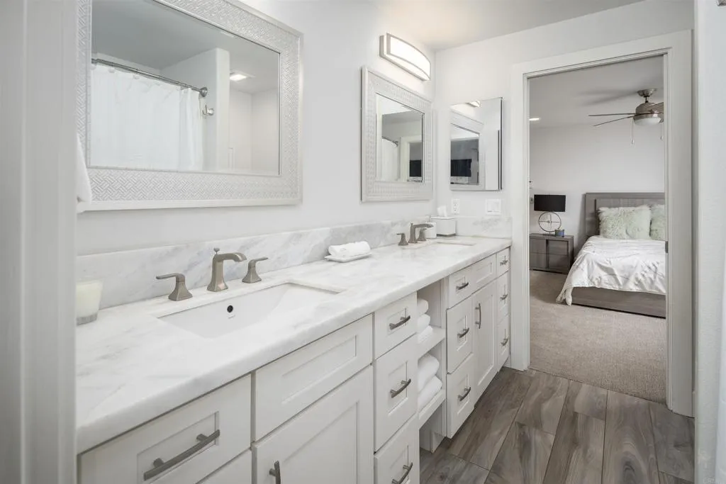 https://cdn.realtyfeed.com/cdn/127/306175095/d32b14e53ba13bc6da16f665b8581c04.webp