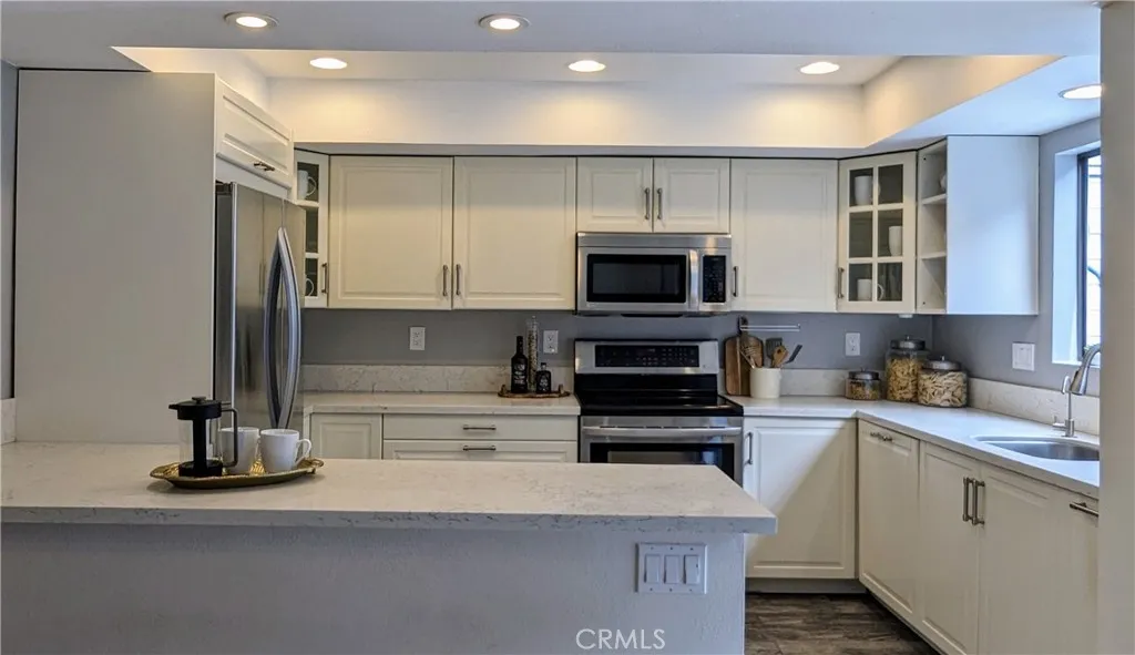 https://cdn.realtyfeed.com/cdn/127/306176115/2de0218a4346d28078f02b2bb8964038.webp