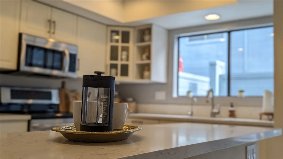 https://cdn.realtyfeed.com/cdn/127/306176115/55a69b3fbbb0bd6f35af56aea04f3c48.webp