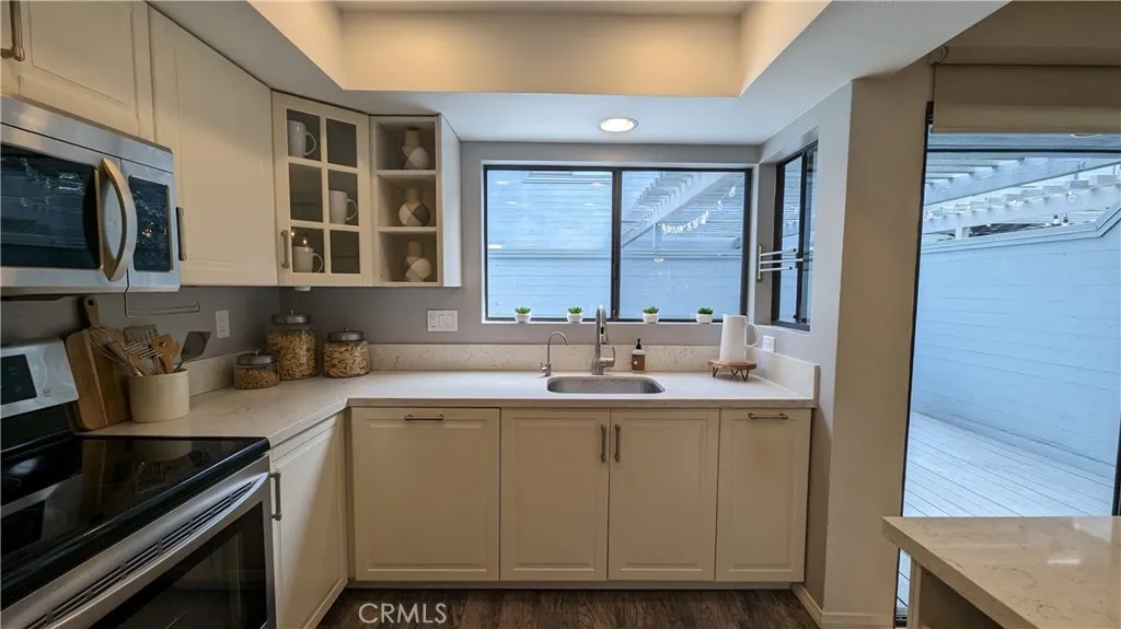 https://cdn.realtyfeed.com/cdn/127/306176115/65b04666a22f06a108d69208f5f2a440.webp