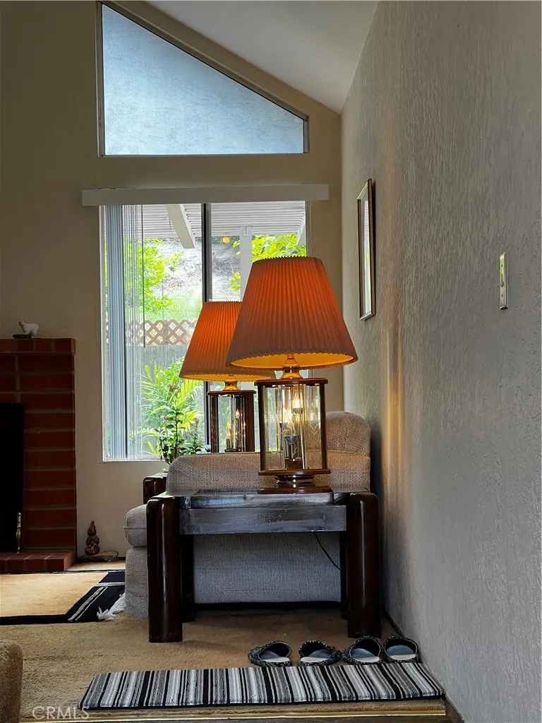 https://cdn.realtyfeed.com/cdn/127/306176782/1a94594ba2250b77726be7bcfca426d4.webp