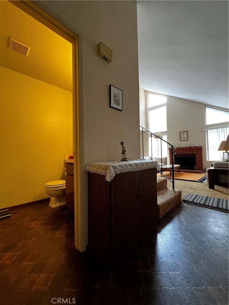 https://cdn.realtyfeed.com/cdn/127/306176782/74fceae8dee6de1f799fc7c0ad26b60a.webp