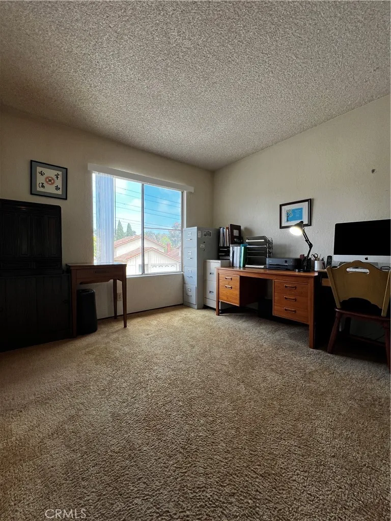 https://cdn.realtyfeed.com/cdn/127/306176782/85f7effaa8d7808adbb9dcf80fa1b30c.webp