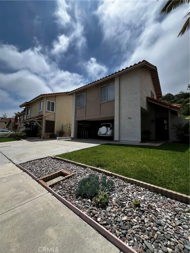 https://cdn.realtyfeed.com/cdn/127/306176782/a15bf6f87135b2c46f11337426a335c3.webp