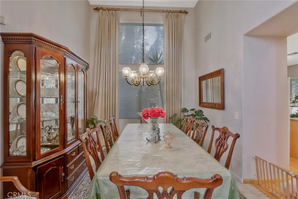 https://cdn.realtyfeed.com/cdn/127/306176923/04d481ce9bbdcbd4520ac8dbb1da13d6.webp