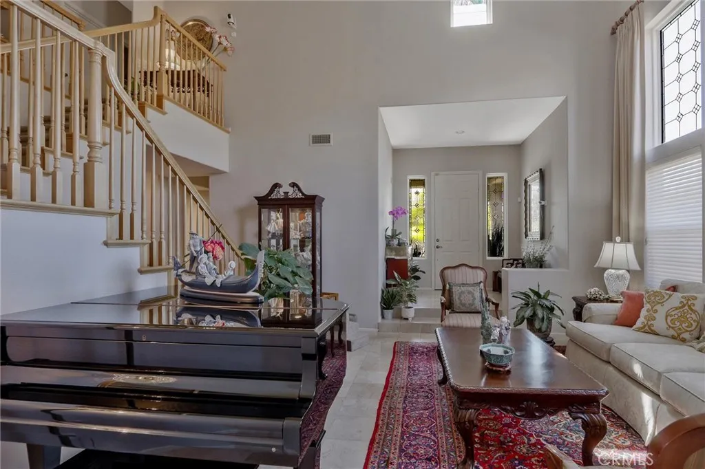 https://cdn.realtyfeed.com/cdn/127/306176923/c025b0f85189411efd308d4553601331.webp