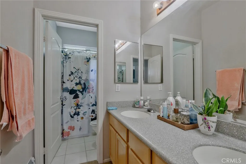 https://cdn.realtyfeed.com/cdn/127/306176923/fc01192d670fe82e448358e84214a763.webp
