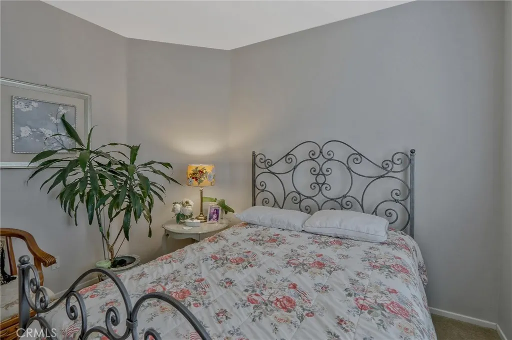 https://cdn.realtyfeed.com/cdn/127/306176923/fc6ff54e9be0a8cb09c1ff562c5566f7.webp