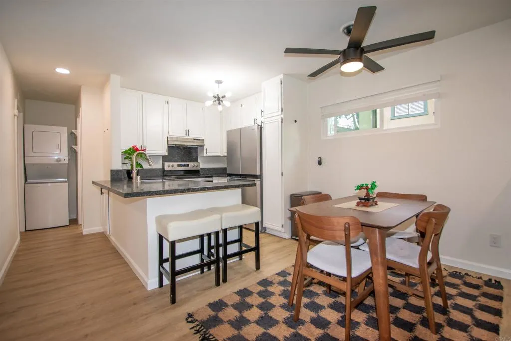 Photo #2: NDP2404518 Listing 