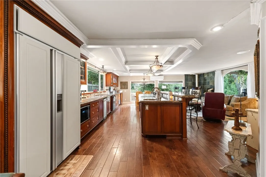https://cdn.realtyfeed.com/cdn/127/306178784/1ee52461482de4cc7e8d5e5231f0e27a.webp