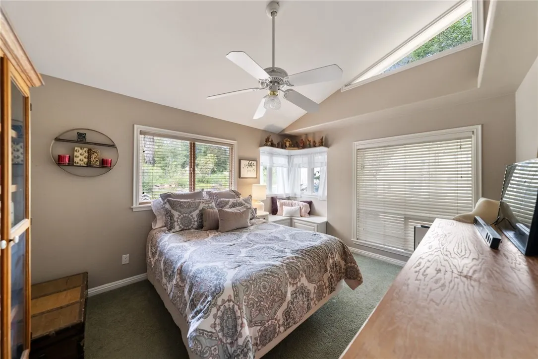 https://cdn.realtyfeed.com/cdn/127/306178784/36d086482ff313c338ecce8ec41d73be.webp