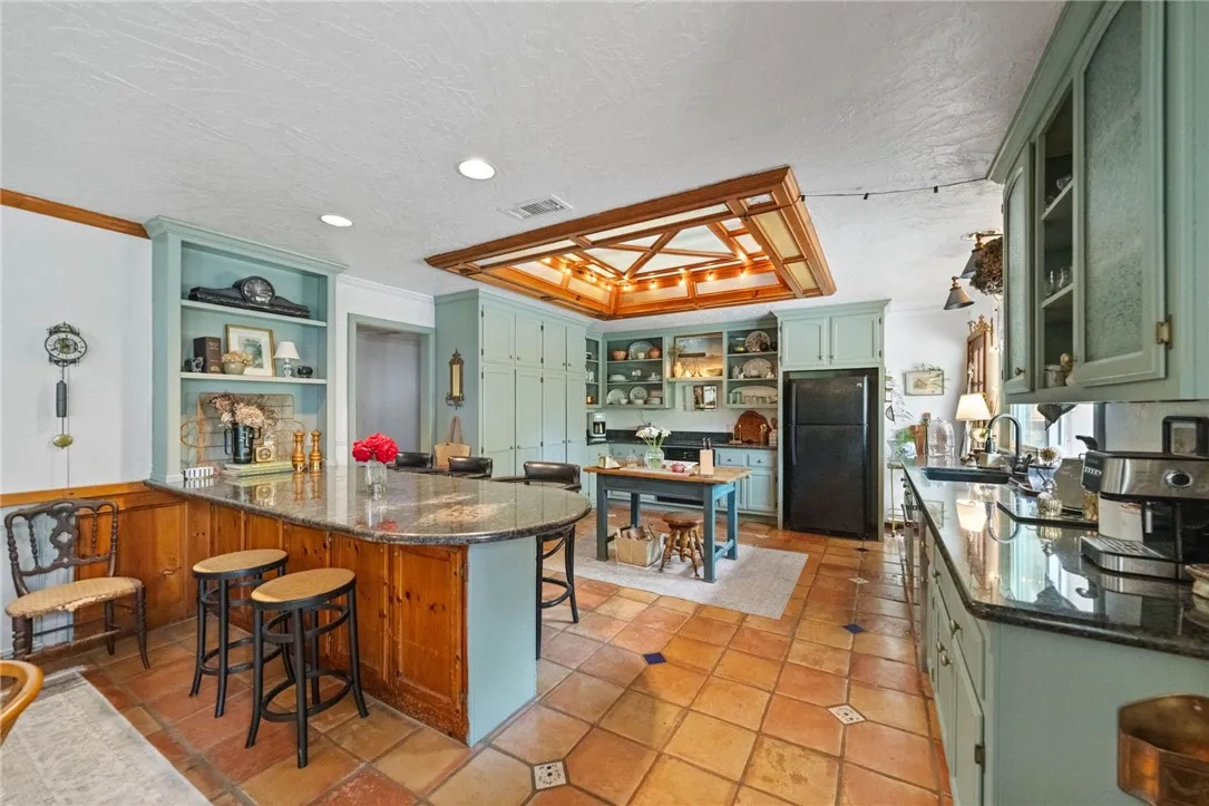 https://cdn.realtyfeed.com/cdn/127/306178784/42712645d8d35ec88aa799ed73bb7712.webp