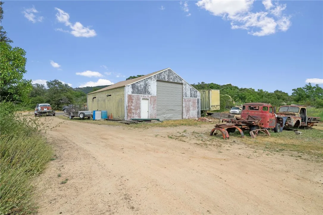https://cdn.realtyfeed.com/cdn/127/306178784/61d09e7af88b0c4acc78069fbf1b1001.webp