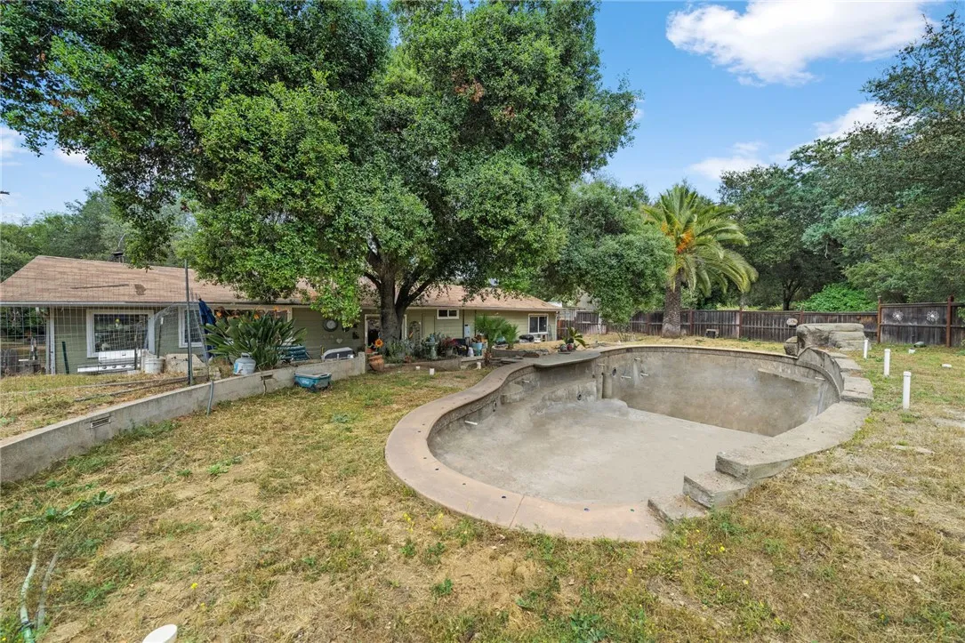 https://cdn.realtyfeed.com/cdn/127/306178784/7b4f458ba4f6bd423effd1be123df024.webp