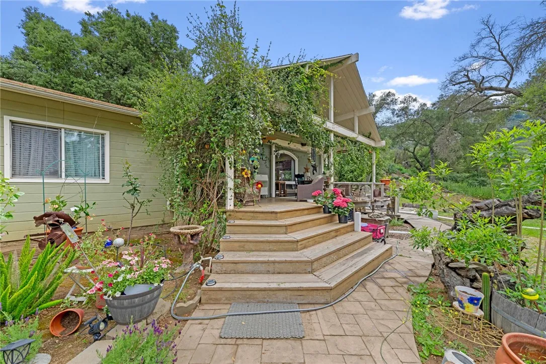 https://cdn.realtyfeed.com/cdn/127/306178784/93067a4117e6035722dd38d036dce1fa.webp