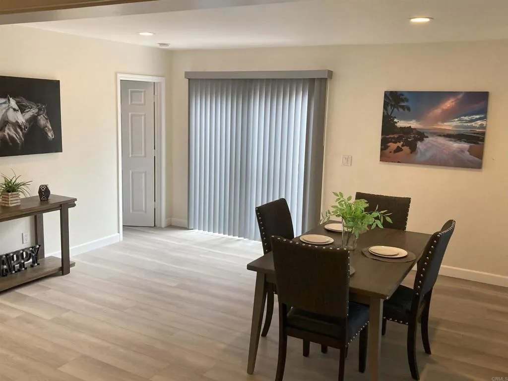 Photo #3: PTP2403079 Listing 