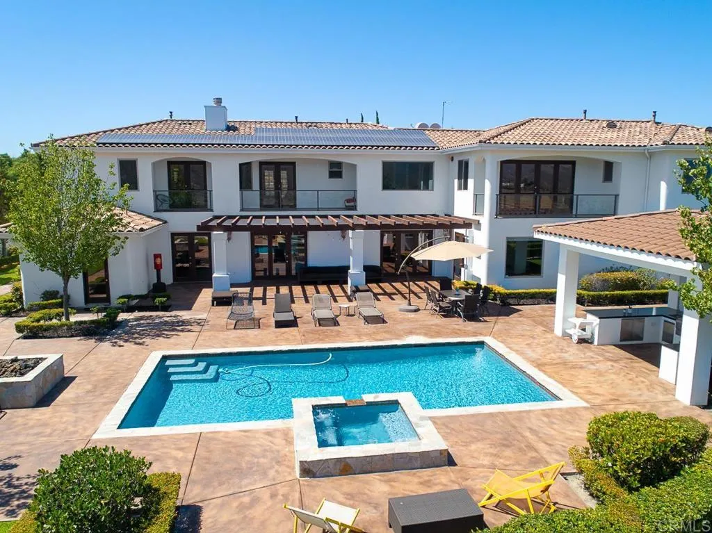 https://cdn.realtyfeed.com/cdn/127/306181299/8999087a46107f05cbf04039fab6e2f0.webp