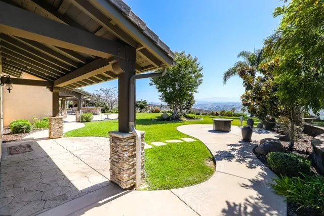 https://cdn.realtyfeed.com/cdn/127/306183556/f3f403c2d2985433602b66f3306501b3.webp