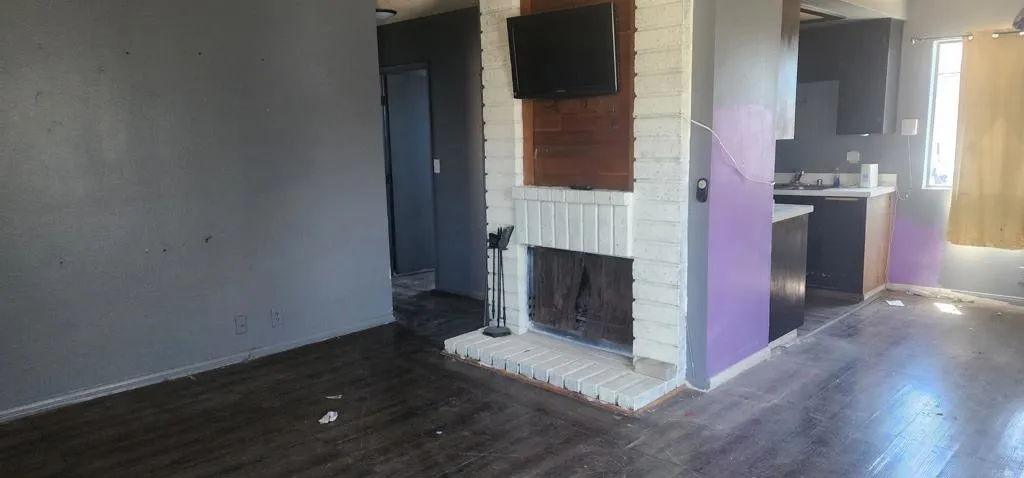 https://cdn.realtyfeed.com/cdn/127/306183813/0de4d8780186f27e921a9ae8b9e17701.webp