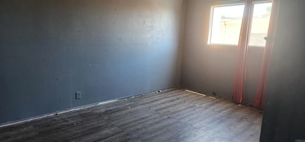 https://cdn.realtyfeed.com/cdn/127/306183813/b4c0c07957d9ec4663f809dbd96bb986.webp