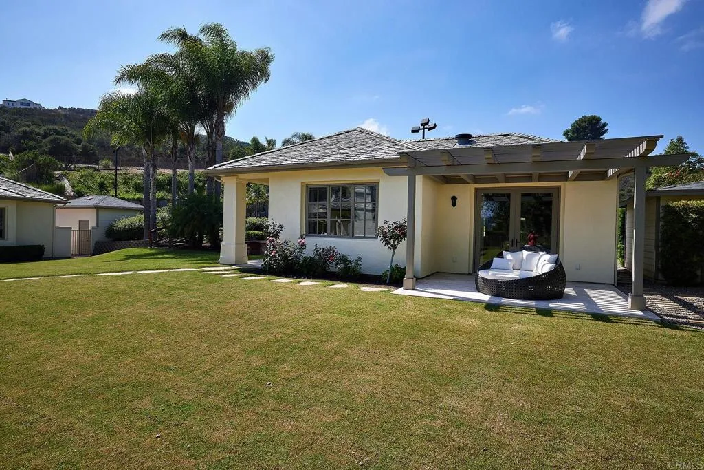 https://cdn.realtyfeed.com/cdn/127/306184105/1e1784985f2935aaccd61e0c02a430f4.webp