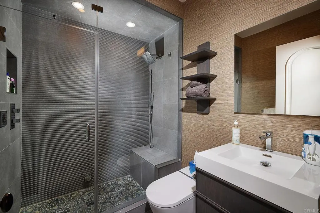 https://cdn.realtyfeed.com/cdn/127/306184105/65f75c5b978dd02f62934b8df510554b.webp