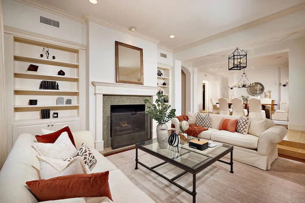 https://cdn.realtyfeed.com/cdn/127/306184105/c0bec4a5fef4acdbe75d87d3eb6b04af.webp