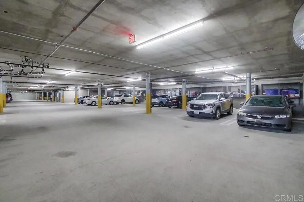 https://cdn.realtyfeed.com/cdn/127/306185175/c16c2deb08f44f3402cc23d362f6fffa.webp