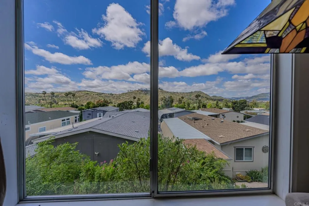 https://cdn.realtyfeed.com/cdn/127/306186408/6fc0e417bc19e69196fef5de9580b579.webp