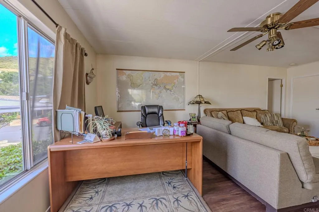 https://cdn.realtyfeed.com/cdn/127/306186408/f39d1cd82ac7da0e7645350ff4bd0c37.webp