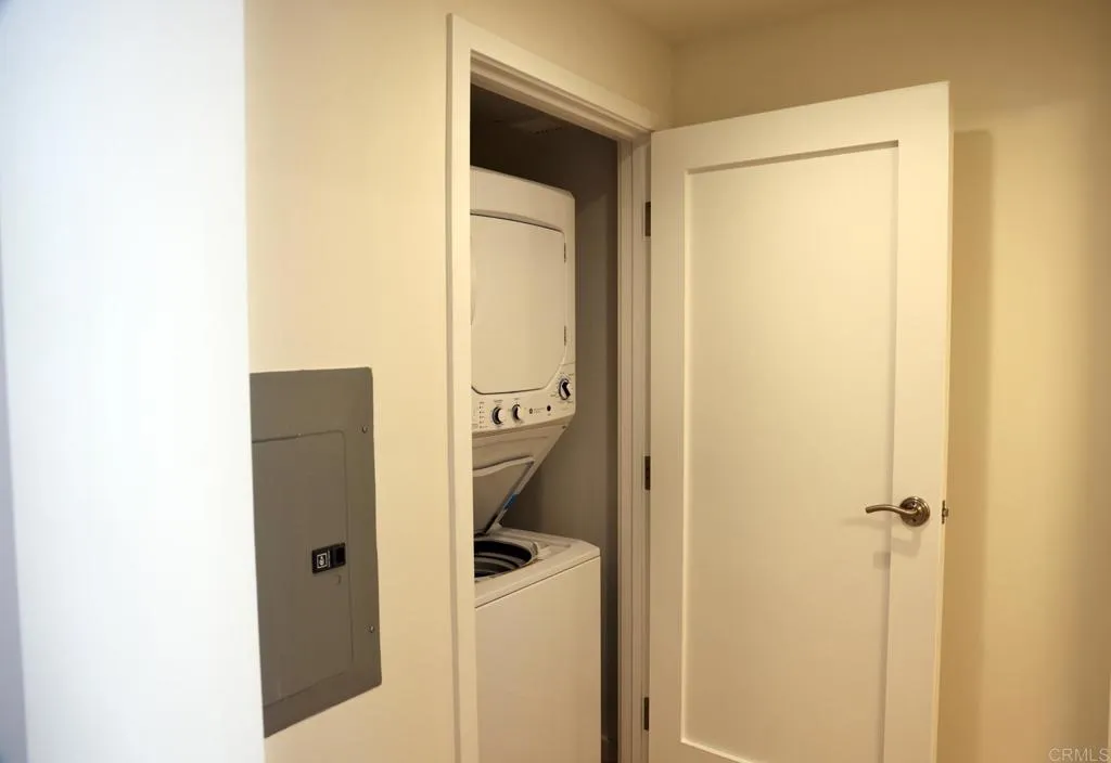 https://cdn.realtyfeed.com/cdn/127/306187132/560b7a93aafd08cb793ce97bf2b4d4dd.webp