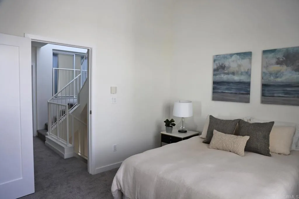 https://cdn.realtyfeed.com/cdn/127/306187132/c866fbc6157089dad67580c390bbaec0.webp