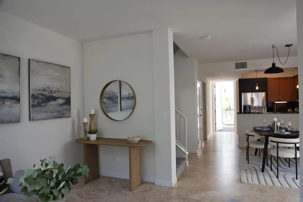 https://cdn.realtyfeed.com/cdn/127/306187132/ced027de7bd9908f4c5fbc45b80b90ca.webp