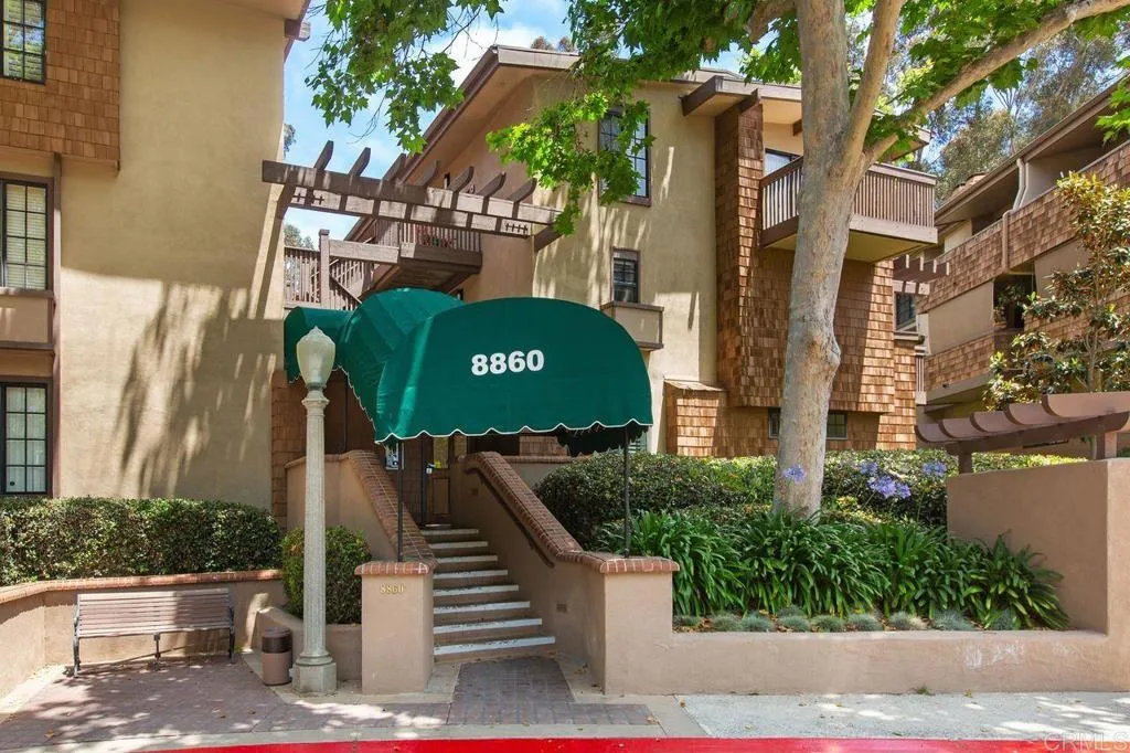 https://cdn.realtyfeed.com/cdn/127/306188402/3109e8a9d958bb6fec8f9ce75cf739eb.webp