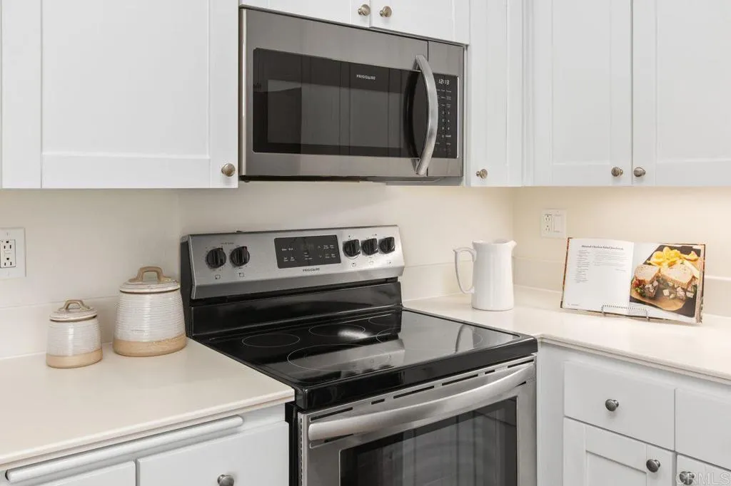 https://cdn.realtyfeed.com/cdn/127/306188402/c67c155e0da0c690f16659c16f8e5b2a.webp
