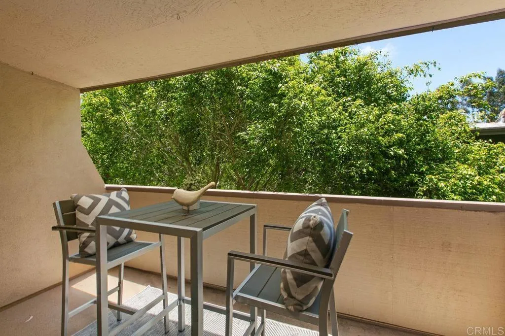 https://cdn.realtyfeed.com/cdn/127/306188402/eb5736b1164c945ecddc0c0d32aa85d4.webp