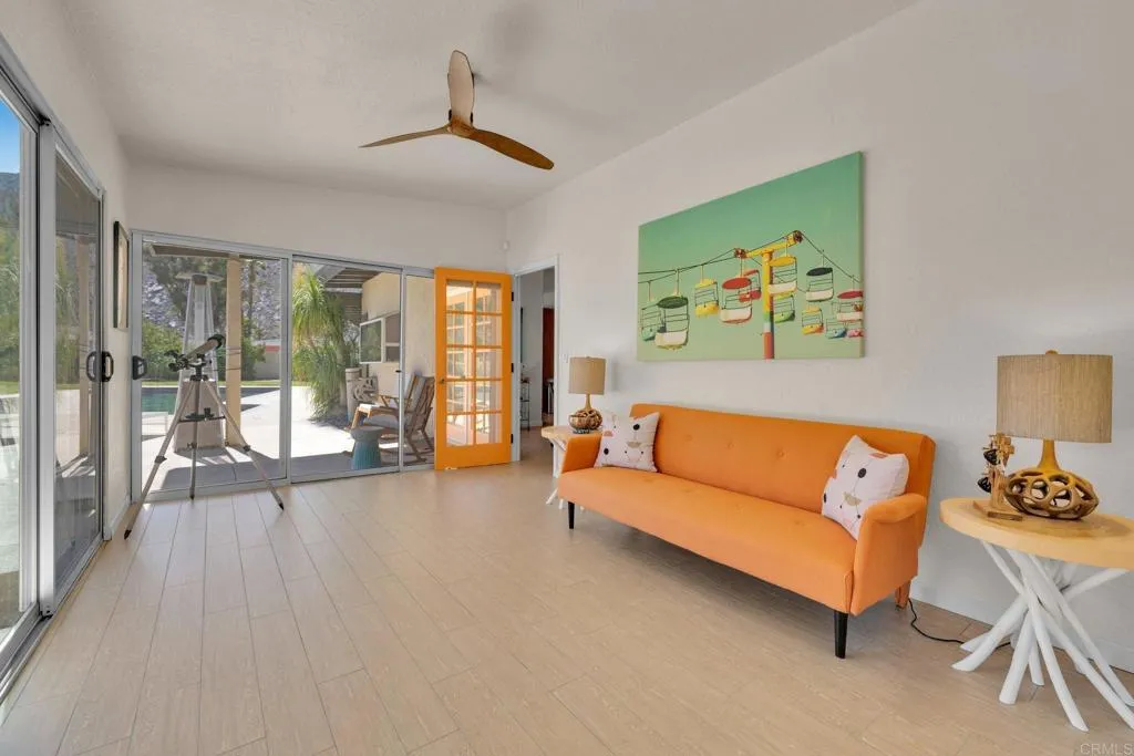 https://cdn.realtyfeed.com/cdn/127/306188428/64a55a79576a40a518bf49ef34651777.webp