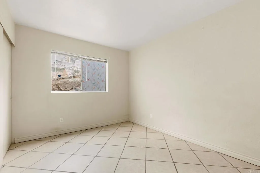 https://cdn.realtyfeed.com/cdn/127/306189947/84d8fef8e6183f42a59d14c5bcf8a356.webp